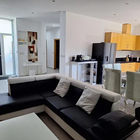 Le Petit Plaisir Des Caves Dormans