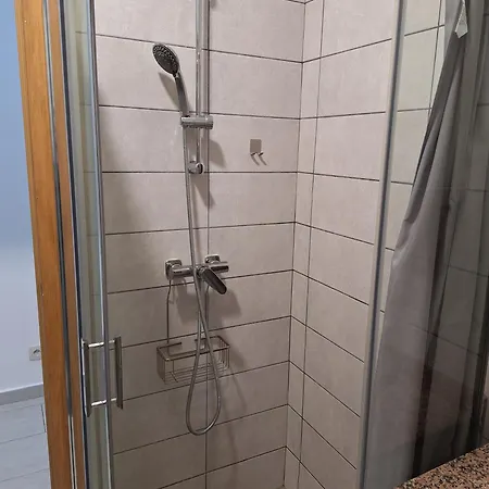 Le Petit Plaisir Des Caves *